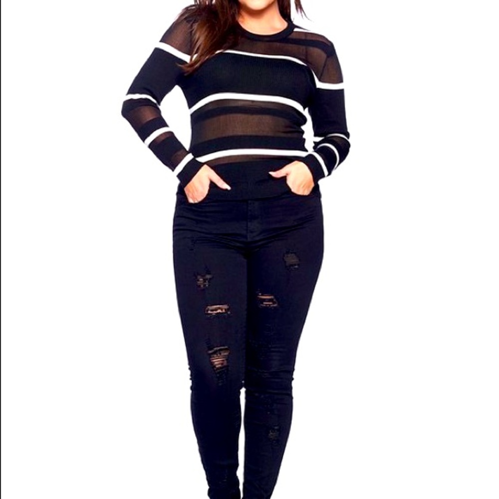 Lightweight Plus Size Pullover Sweater